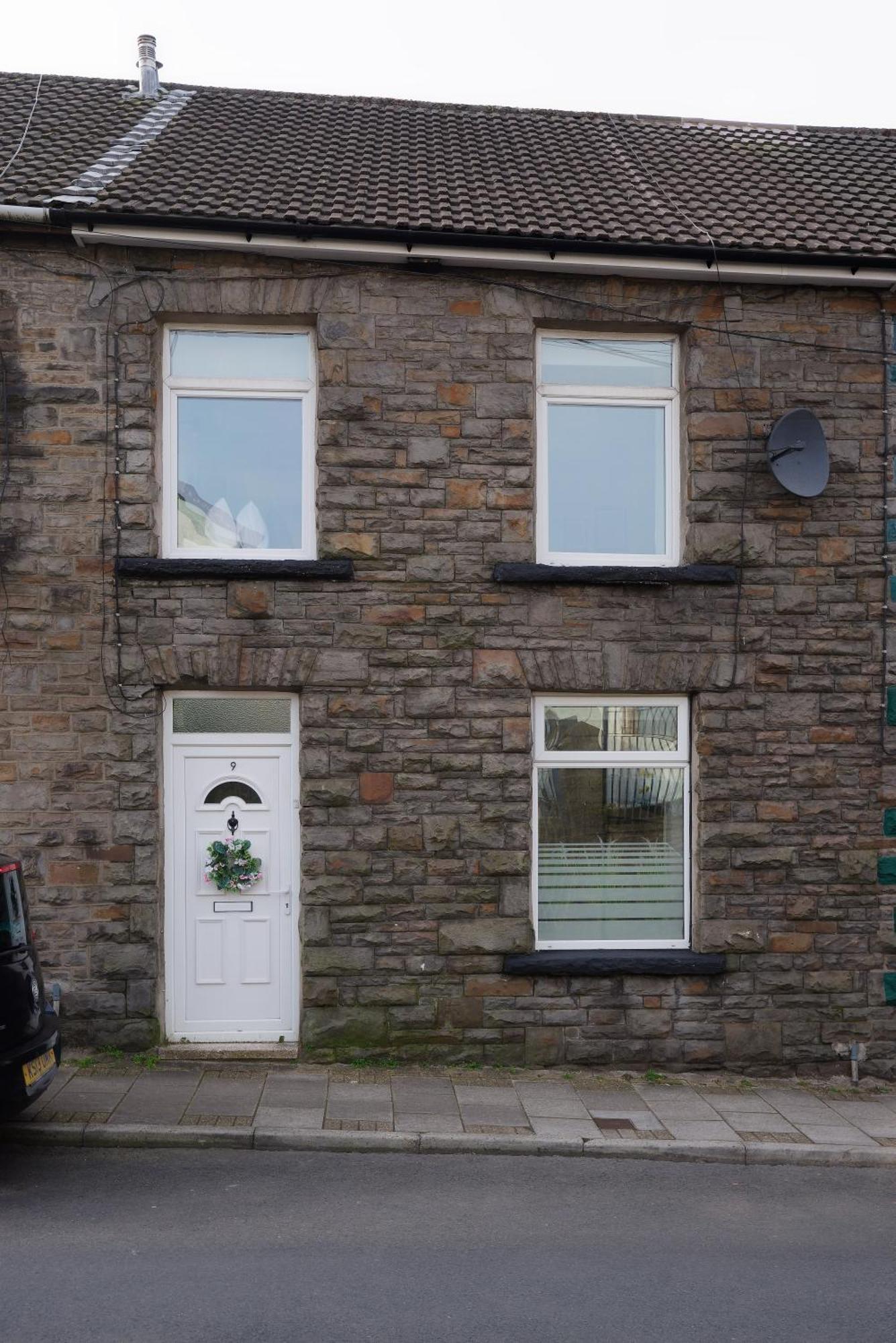 Stayright 3 Bed Home Near Hiking Trails & Parks Llwynypia エクステリア 写真